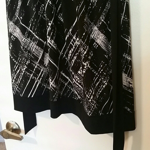 Flirty Dress - Picture 4 of 5